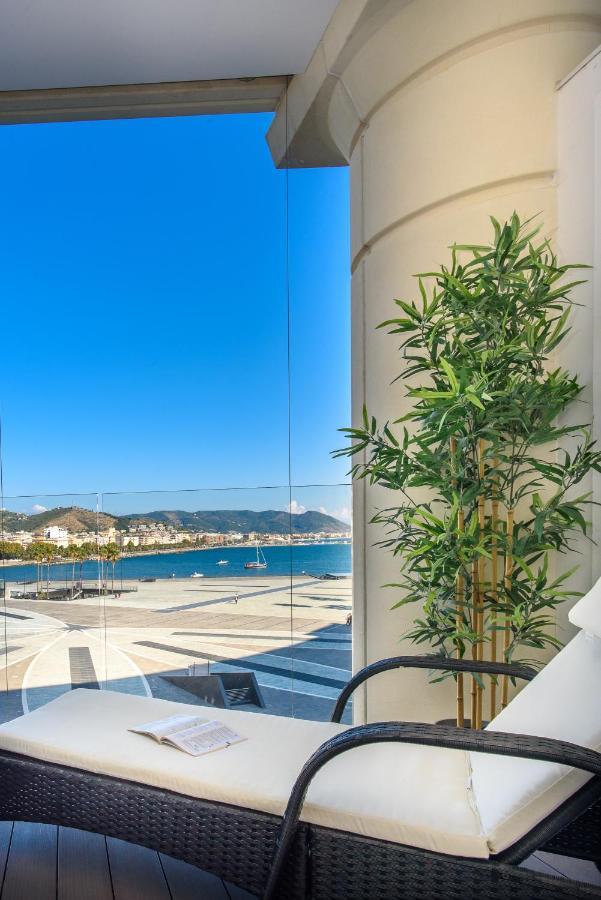 Mareluna Crescent - Luxury Seafront Experience Salerno Exterior foto